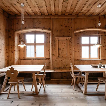 Oberbuchfelder Historic Apartment Laion